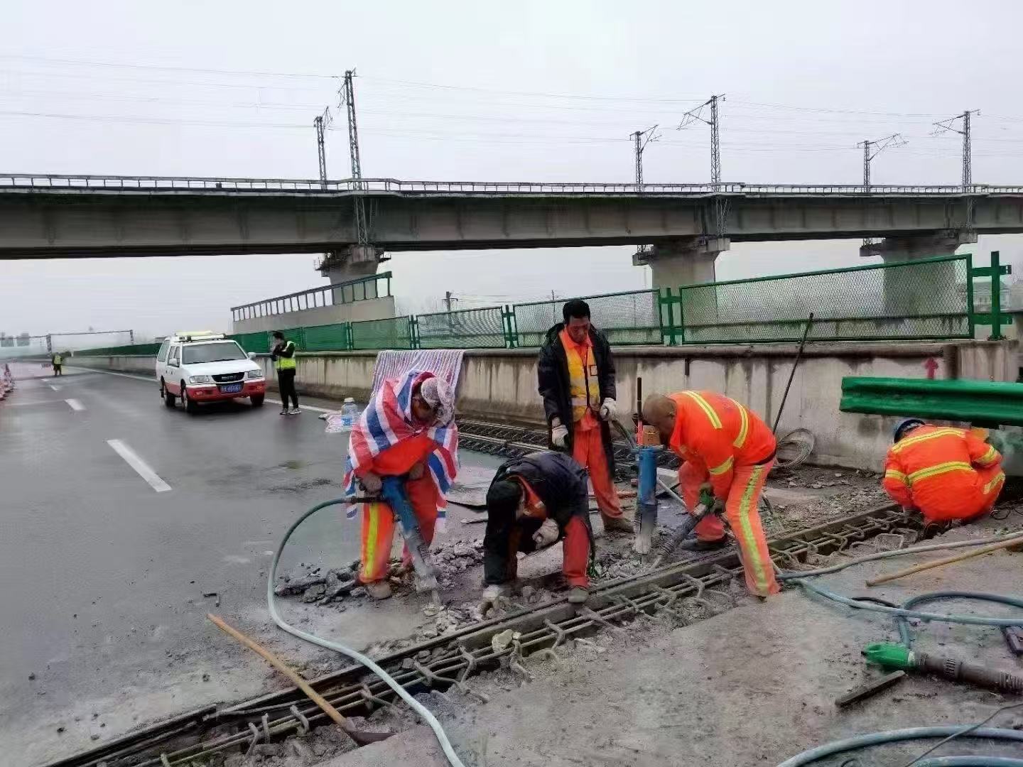 沅陵桥梁伸缩缝抢修料